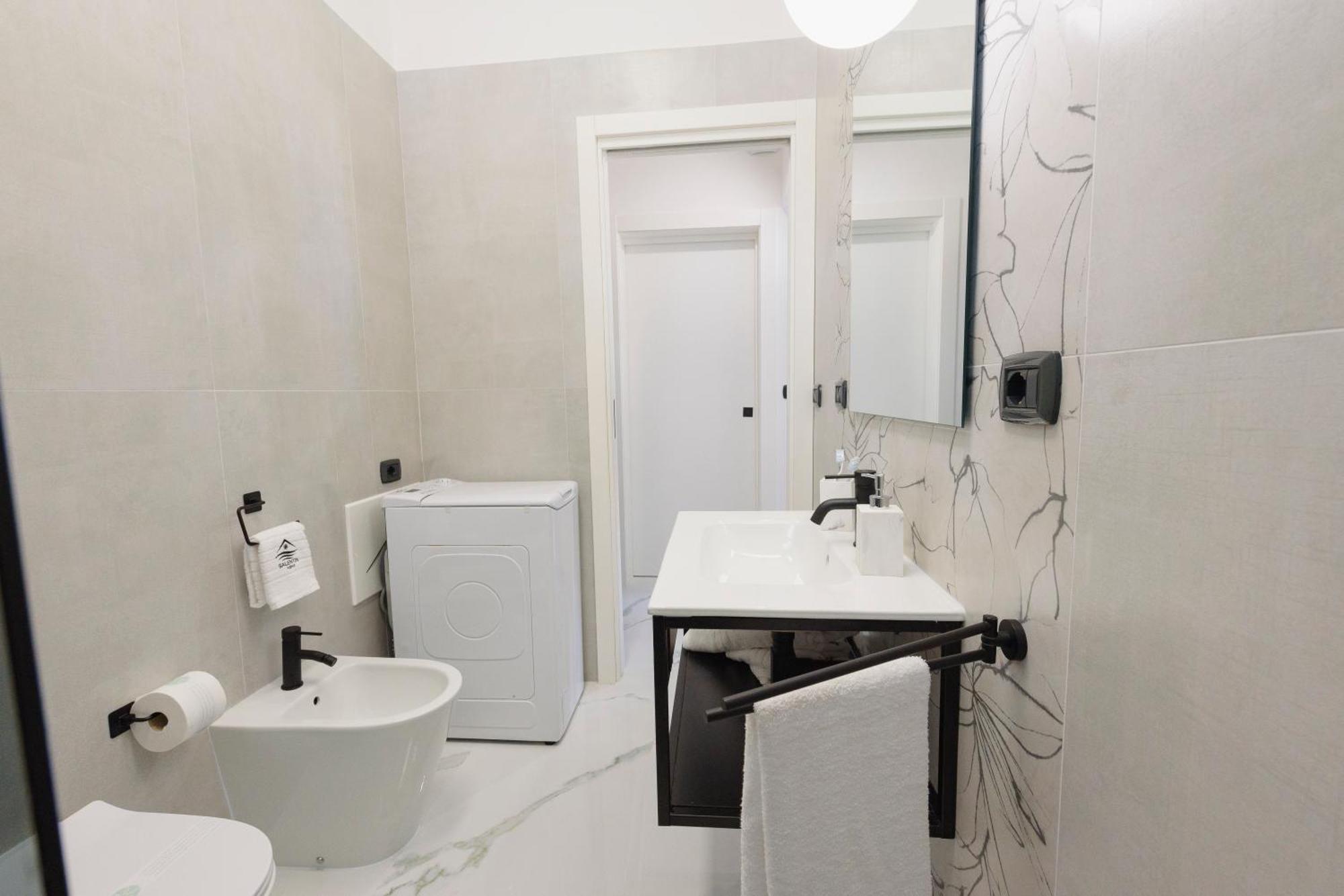 Salentin Home - Windrelax San Pietro in Bevagna Luaran gambar